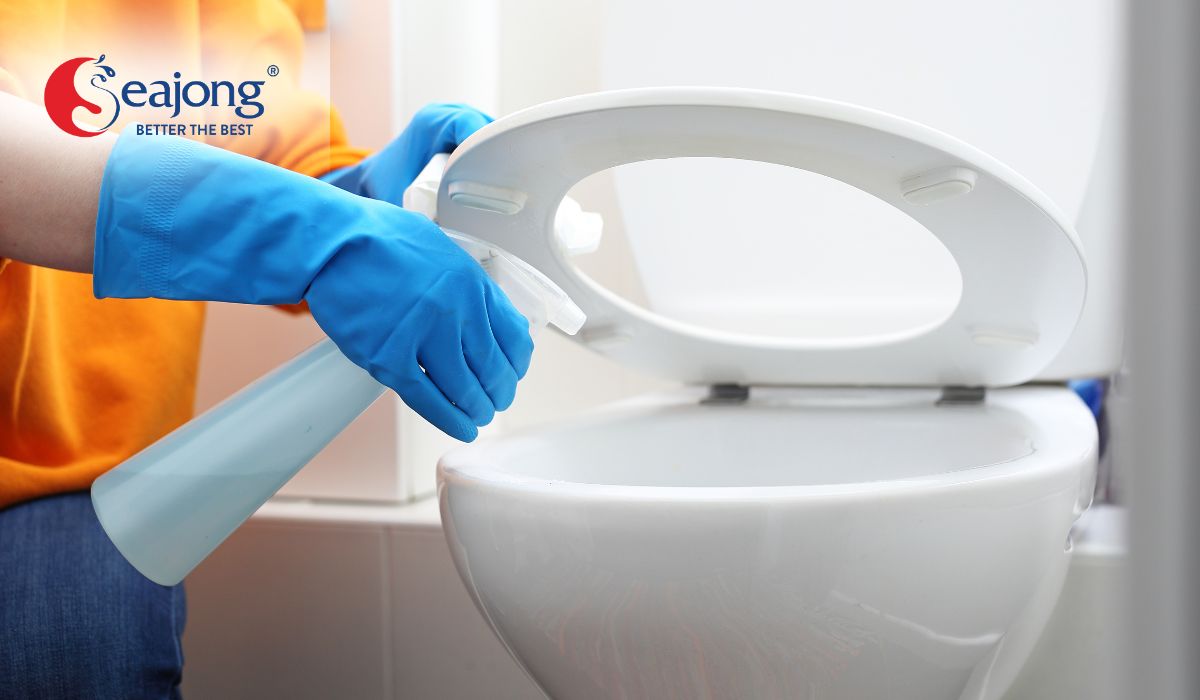 Khử mùi toilet bằng sản phẩm sinh học