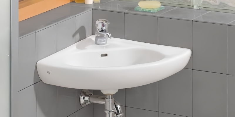 Lavabo góc là thiết kế tận dụng không gian góc của phòng tắm.