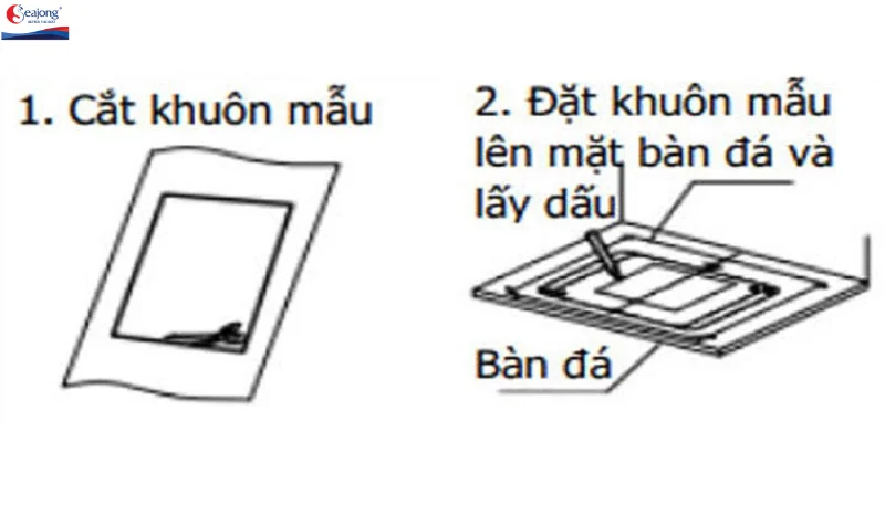 Đặt bản vẽ kỹ thuật lên bàn đá, sau đó dùng bút lông kẻ theo khuôn lên mặt bàn