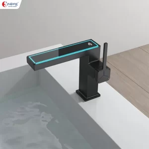 voi-lavabo-man-hinh-led-SJ-LF0002S-1