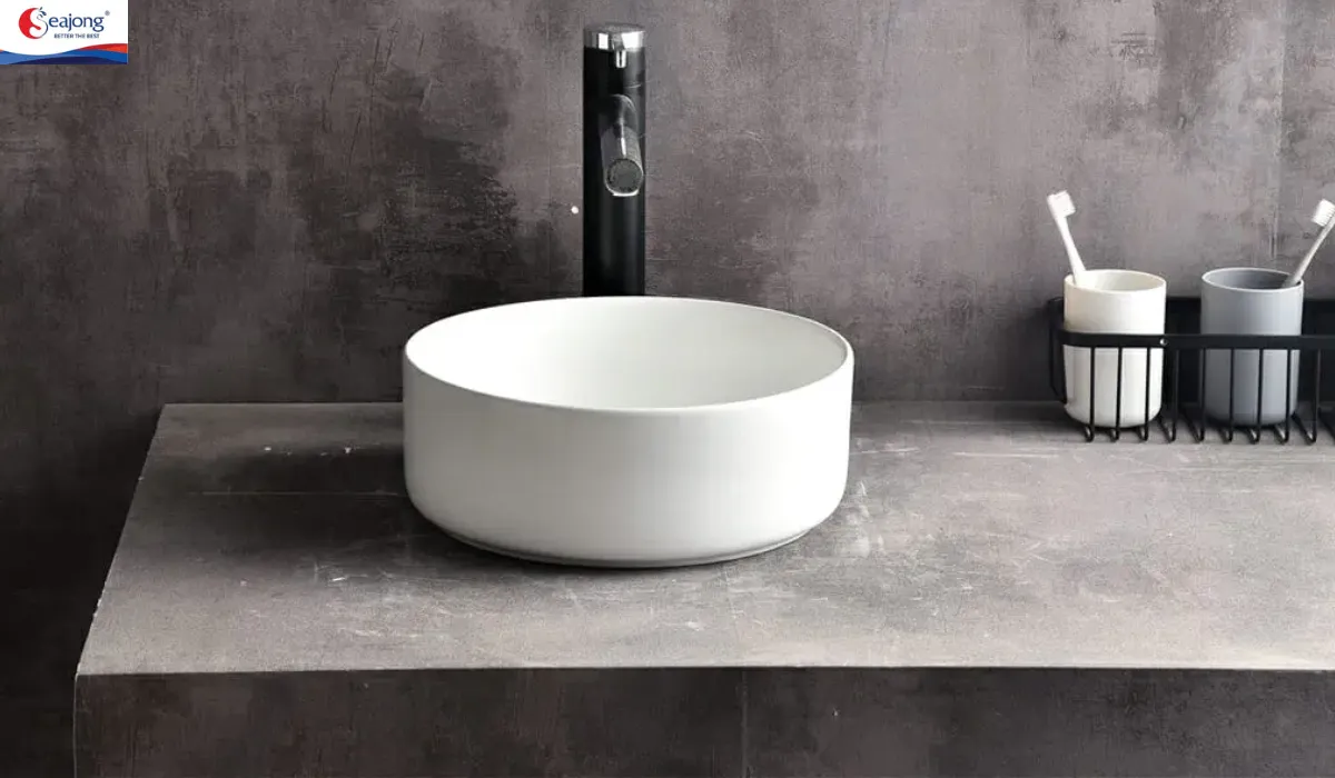 Mẫu lavabo sứ trắng phổ biến