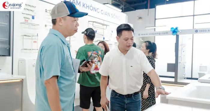 nhung-noi-bat-trong-khai-truong-showroom-seajong-6