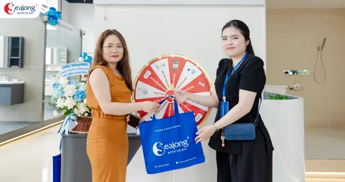 nhung-noi-bat-trong-khai-truong-showroom-seajong-6